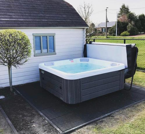 Rubberen ISODRAIN isolatie tegels voor Jacuzzi spa bubbelbad, Tuin en Terras, Bubbelbaden en Hottubs, Nieuw, Grondzeil, Ophalen of Verzenden