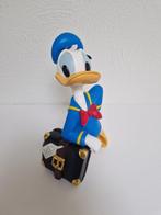 Beeld, Disney beeld van Donald Duck met reiskoffer - 24.5 cm, Verzamelen, Nieuw