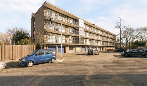 Te Huur 3 Kamer Appartement Platostraat In Rotterdam, Huizen en Kamers, Huizen te huur, Direct bij eigenaar, Rotterdam, Appartement