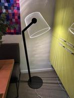 Staande lamp - Acryl - Ziggi B zwart Studio Cheh, Antiek en Kunst, Antiek | Lampen