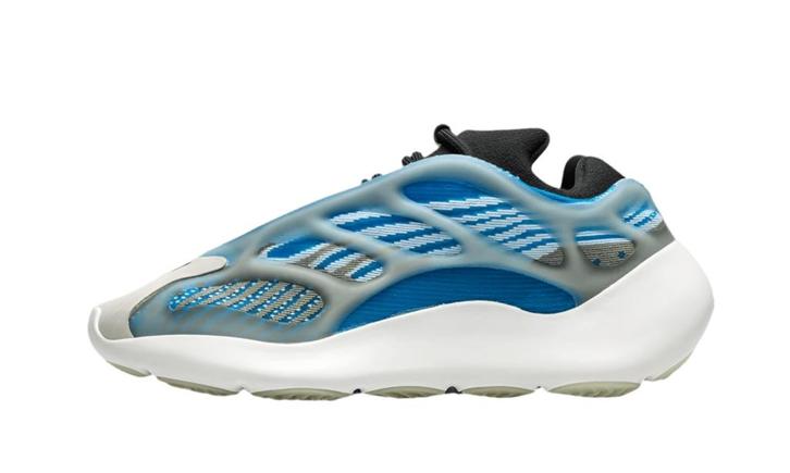 Adidas Yeezy 700 V3 Arzareth - Maat 44 2/3 EU, Kleding | Heren, Schoenen, Ophalen of Verzenden