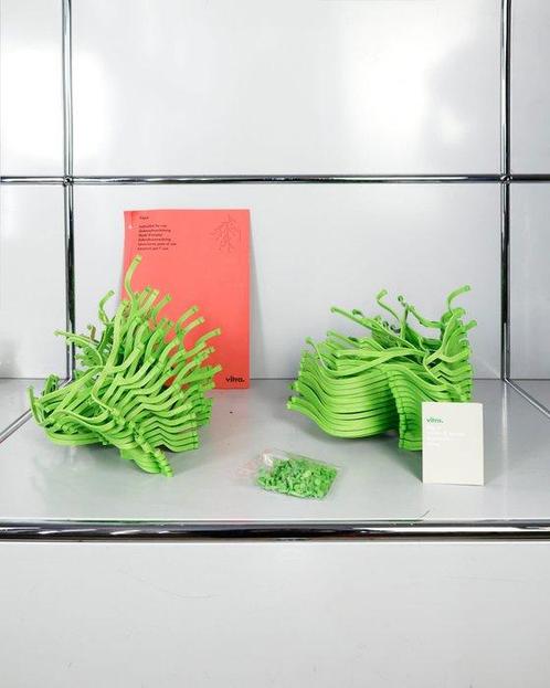 Decoratief ornament - Vitra - Zeewieren - Groen -, Antiek en Kunst, Antiek | Meubels | Stoelen en Banken