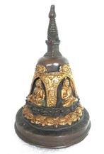 Tibetaans boeddhistische bronze stupa, ook wel bekend als