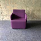 Lande Olli luxe fauteuil met gestoffeerde zijpanden, paars