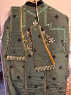 Romeinse chasuble - Borduursel, orfroi, moiré galon - Antiek, Antiek en Kunst
