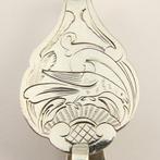 Riem ornament - Antieke (1823) chatelaine - HANDWERK - Ovaal, Antiek en Kunst
