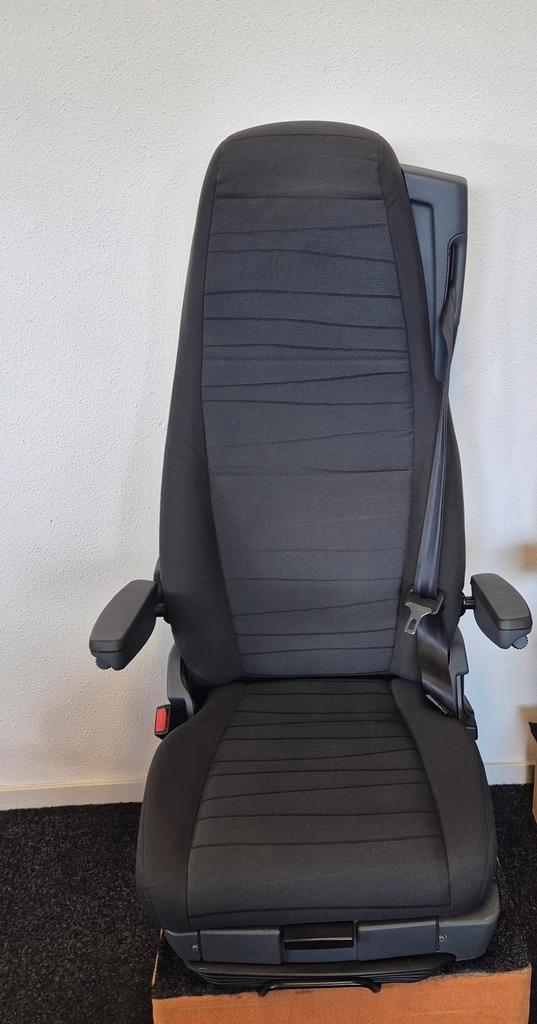 Scania 5 serie 2 x bestuurdersstoelen!, Auto-onderdelen, Vrachtwagen-onderdelen, Nieuw, Ophalen