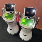 2x Robot , Sanbot Elf, Wit
