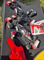 Kyosho 1:8 - Modelauto (2) - F1 2004 a scoppio, Nieuw