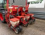 Becker Aeromat 6-rijige maiszaaimachine, Zakelijke goederen, Veehouderij, Zaaien, Planten of Poten