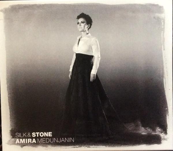 cd - Amira Medunjanin - Silk &amp; Stone, Cd's en Dvd's, Cd's | Overige Cd's, Zo goed als nieuw, Verzenden