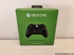 XBOX One - Controller - Black - Boxed, Spelcomputers en Games, Spelcomputers | Xbox One, Verzenden, Gebruikt