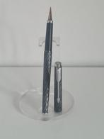 Parker - 180 Plaqué Argent vieilli Torsades, plume en or 18, Verzamelen, Pennenverzamelingen, Nieuw