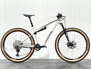 Canyon Lux Medium fully carbon 29er XT 1x12v beschikbaar voor biedingen