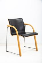 Thonet S320 Sledestoel scandinavisch Design, Vergader- of Presentatieruimte, Ophalen of Verzenden, Gebruikt, Stoel