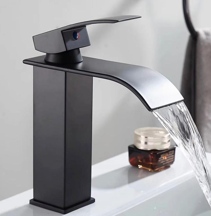 Waterval Wastafelkraan – Luxe Roestvrij Stalen Mengkraan, Doe-het-zelf en Verbouw, Sanitair, Kraan, Nieuw, Verzenden