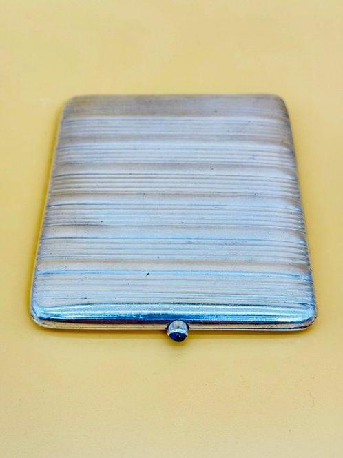 Sigarettendoos - .935 zilver - Zilveren sigarettenkoker, Antiek en Kunst, Antiek | Goud en Zilver