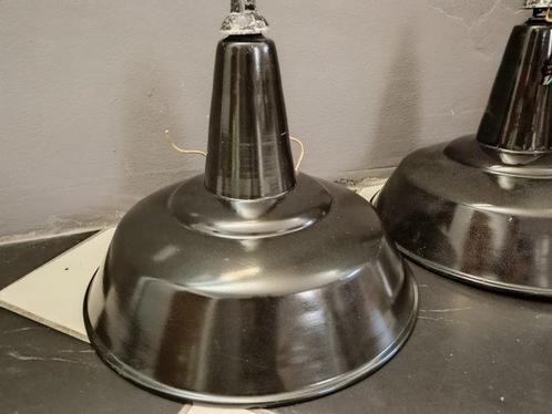 Plafondlamp (2) - Staal - lampenkappen tovenares, Antiek en Kunst, Curiosa en Brocante