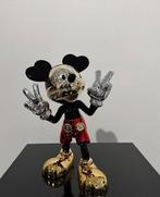 Van Apple - World Love - Mickey Red, Antiek en Kunst