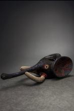 olifantmasker - olifantenmasker - Bamileke - Kameroen