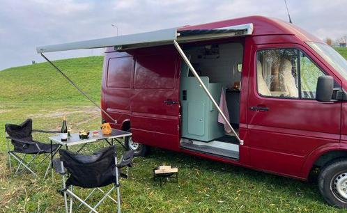 2 pers. Volkswagen camper huren in Nieuwaal? Vanaf € 78 p.d., Caravans en Kamperen, Verhuur