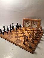 Schaakspel - Régence schaakset + Garde schaakklok - Hout, Antiek en Kunst