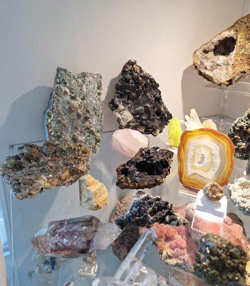 Mineralencollectie - Hoogte: 16 cm - Breedte: 1 cm- 8.6 kg -, Verzamelen, Mineralen en Fossielen