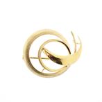 Gouden fantasie broche; Krul (vintage, gouden broche), Sieraden, Tassen en Uiterlijk, Broches, Ophalen of Verzenden, Gebruikt