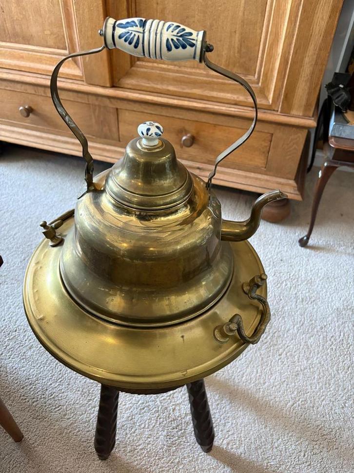 Koperen theepot met onderzet warmhouder, Antiek en Kunst, Antiek | Koper en Brons, Ophalen