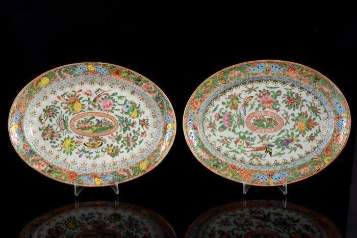 Een paar Chinese ovale schalen in Rose Canton-stijl. -, Antiek en Kunst, Antiek | Overige Antiek