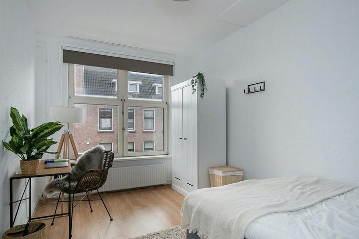 Eigen Kamer aan Putsebocht, Rotterdam, Huizen en Kamers, Kamers te huur, 50 m² of meer, Rotterdam