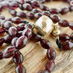Antieke glaskralen ketting/sautoir met gouden slot, Sieraden, Tassen en Uiterlijk, Kettingen, Ophalen of Verzenden, Gebruikt, Overige kleuren
