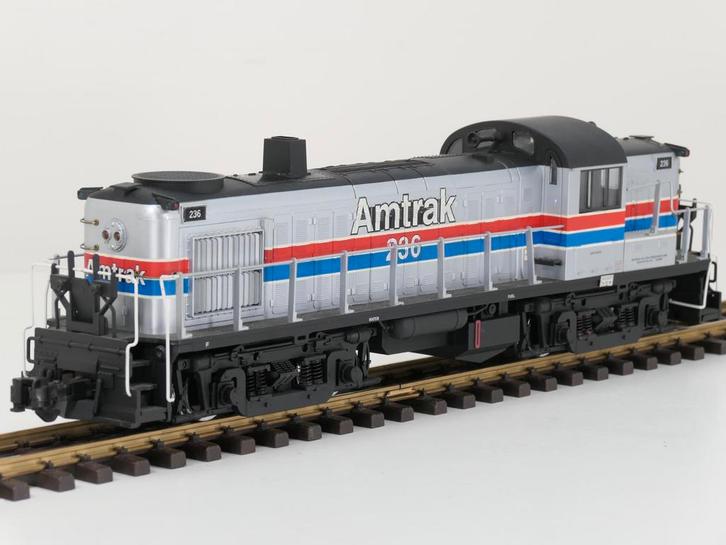 Aristo Craft Trains 22236 ALCO RS3 Diesel Locomotive Amtr..., Hobby en Vrije tijd, Modeltreinen | Overige schalen, Locomotief