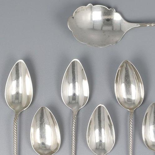 P. van Oostrom Leaf Suikerschep - Koffielepel (12) - .833, Antiek en Kunst, Antiek | Goud en Zilver