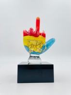 Guidotti - sculptuur, Mano Dito Medio con foglia d’Oro - 7.5, Antiek en Kunst, Antiek | Glas en Kristal