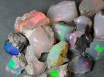 48,5 ct - Prachtige opalen Ruw- 9.7 g, Verzamelen, Mineralen en Fossielen