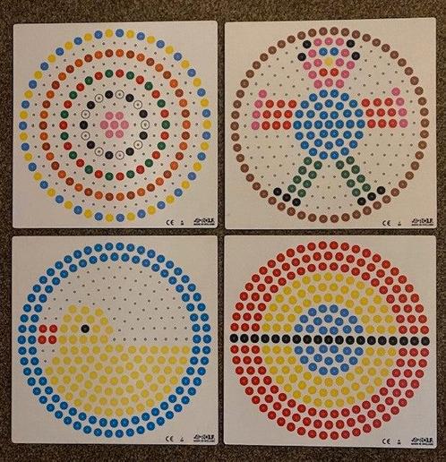Kralenplank voorbeeld rond o.a. een Eend 4 stuks (zie foto), Boeken, Schoolboeken, Nieuw, Verzenden