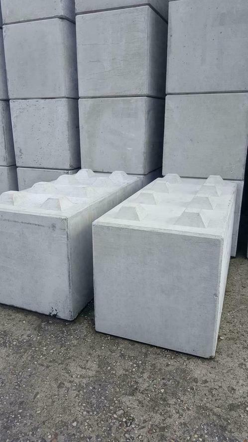 Anti Terreur blokken/ blokkade blokken / wegversperringsblok, Tuin en Terras, Tegels en Klinkers, Overige typen, Nieuw, 10 m² of meer