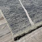 Brinker Loni 140 Vloerkleed - 160x230cm, Huis en Inrichting, Stoffering | Tapijten en Kleden, Ophalen of Verzenden, Zo goed als nieuw