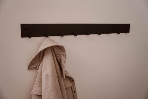 Wandkapstok - kapstok zwart staal - €69,95 - WDW-Furniture, Huis en Inrichting, Woonaccessoires | Kapstokken, Wandkapstok, Nieuw