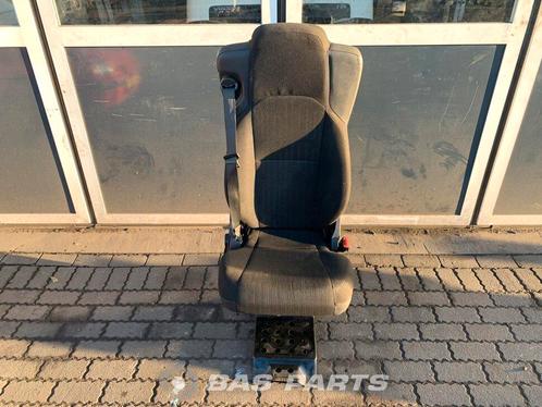 Bijrijdersstoel Mercedes A 960 910 30 03, Auto-onderdelen, Vrachtwagen-onderdelen, Gebruikt, Mercedes-Benz, Interieur en Bekleding
