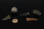 Verschillende culturen Been, Brons, Steen Kavel (7 stuks)