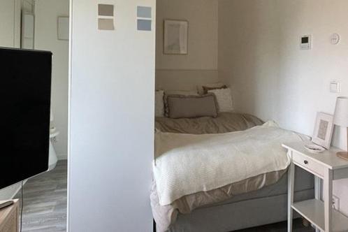 Studio Zwarteweg in Naarden, Huizen en Kamers, Kamers te huur, 20 tot 35 m², Overige regio's