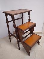 Trapje - Hout - Bibliotheeklijst