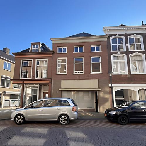 Gemeubileerd huis met balkon, wasmachine en inloopdouche, Huizen en Kamers, Huizen te huur, Direct bij eigenaar, Zuid-Holland
