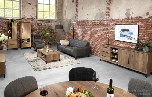 Woonkamerset Den Bosch - klassieke woonkamers, Huis en Inrichting, Complete eetkamers, Nieuw