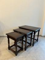 Set bijzettafels (3) - hard hout - Bijzettafels Tudor