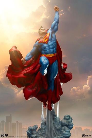 DC Comics Premium Format Statue Superman 84 cm beschikbaar voor biedingen