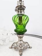 kosmos Bremer - lampe pétrole toupie dun ravissant vert -