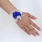 Luxe polscorsage koningsblauw satijnroos met broche en, Ophalen of Verzenden, Nieuw